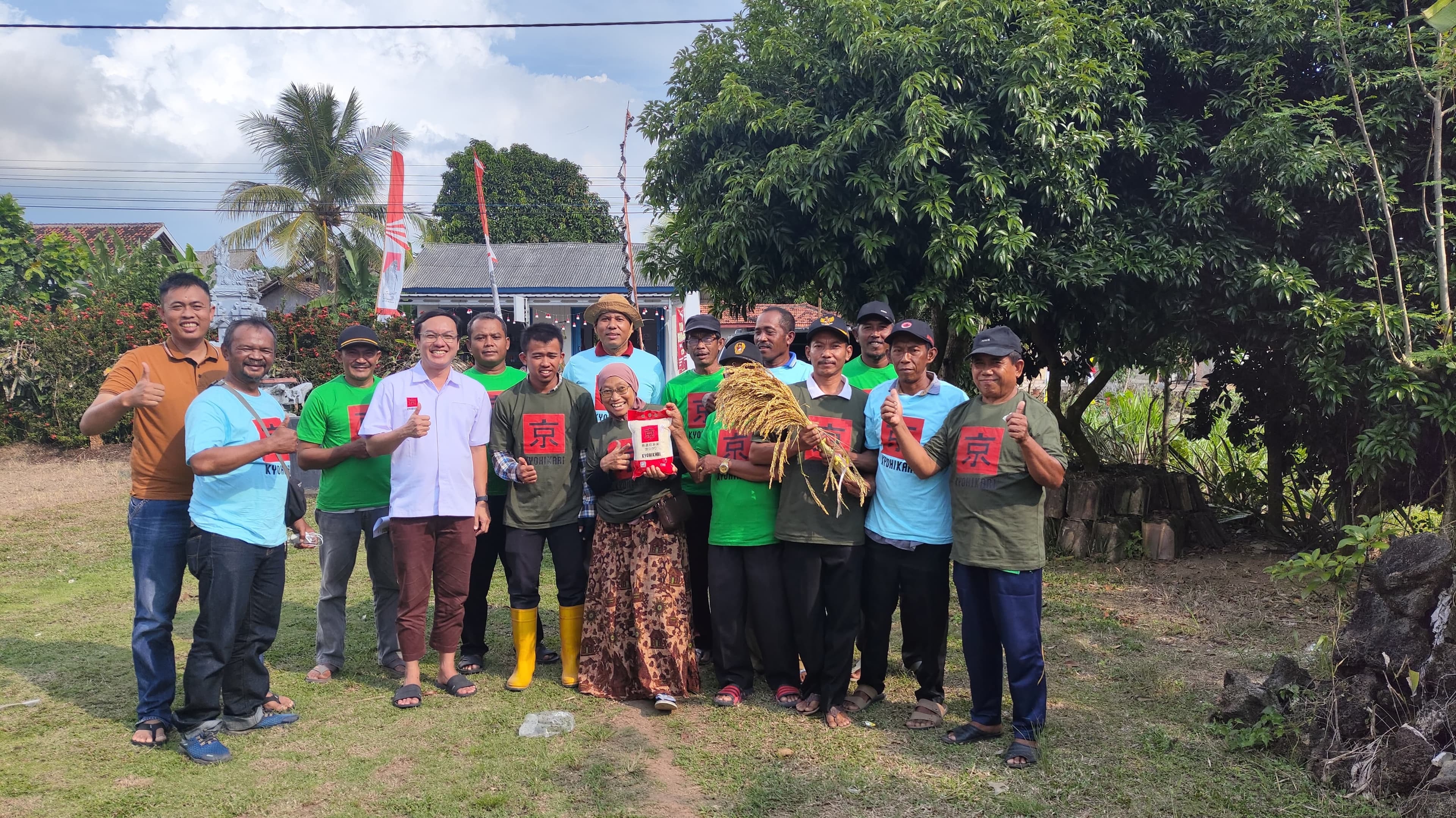 Foto owner dan petani